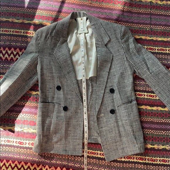 Vintage Authentic Dior Blazer - Picture 3 of 8